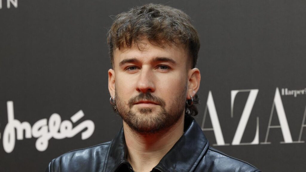 Dani Fernández confiesa su secreto: ¡cervecitas al sol!