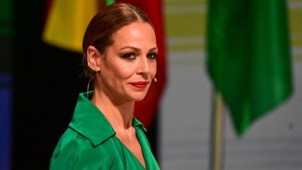 ¡Eva González y su infancia entre surcos y glamour!