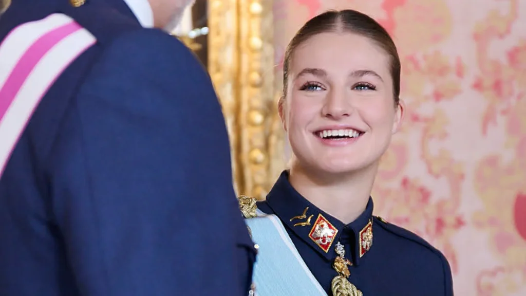 ¡Leonor deslumbra en la portada y levanta rumores sobre su futuro!