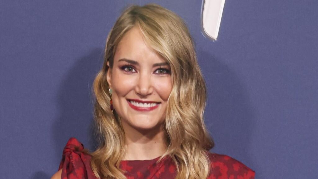 Alba Carrillo lo suelta: ¡Ser español es pagar impuestos aquí!