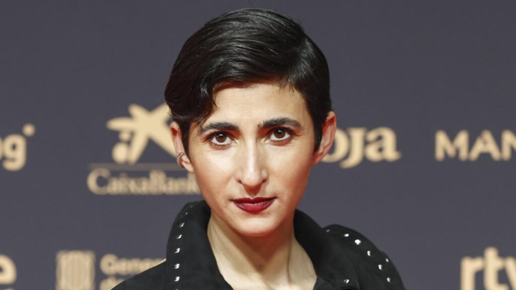 ¡Alba Flores sorprende: de la pantalla al micrófono!