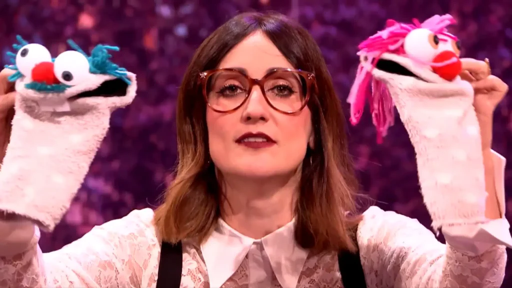 ¡Ana Morgade y su marioneta ‘charo’ dejan a todos boquiabiertos!