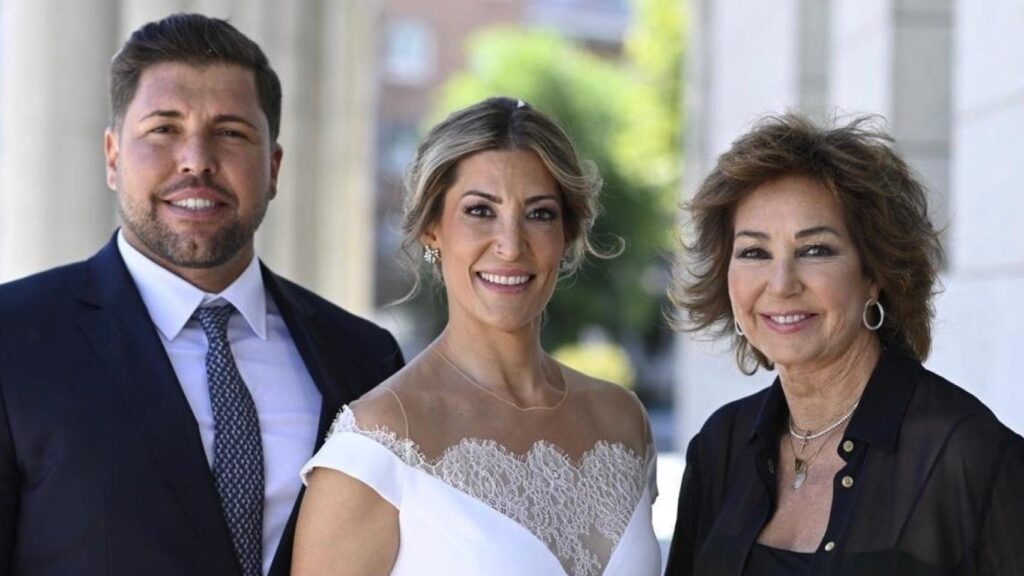 ¡Ana Rosa en modo madrina! La presentadora celebra la llegada de Candela