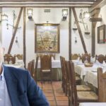 Arturo Pérez-Reverte revela su secreto más sabroso en Madrid