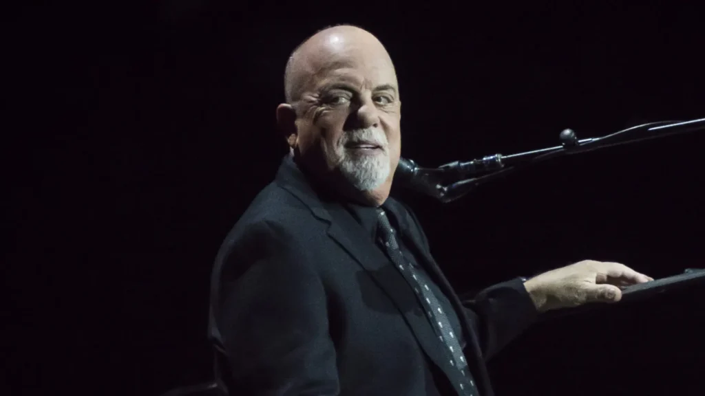 ¡Billy Joel se despide a lo grande de su mansión playera!