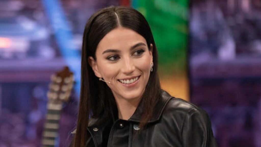 ¡Claudia Salas y el pastelazo más peligroso en Holanda!