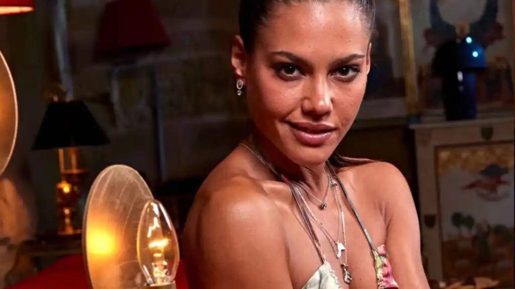 Confesiones de Apolonia Lapiedra: Infancia entre jeringuillas y secretos