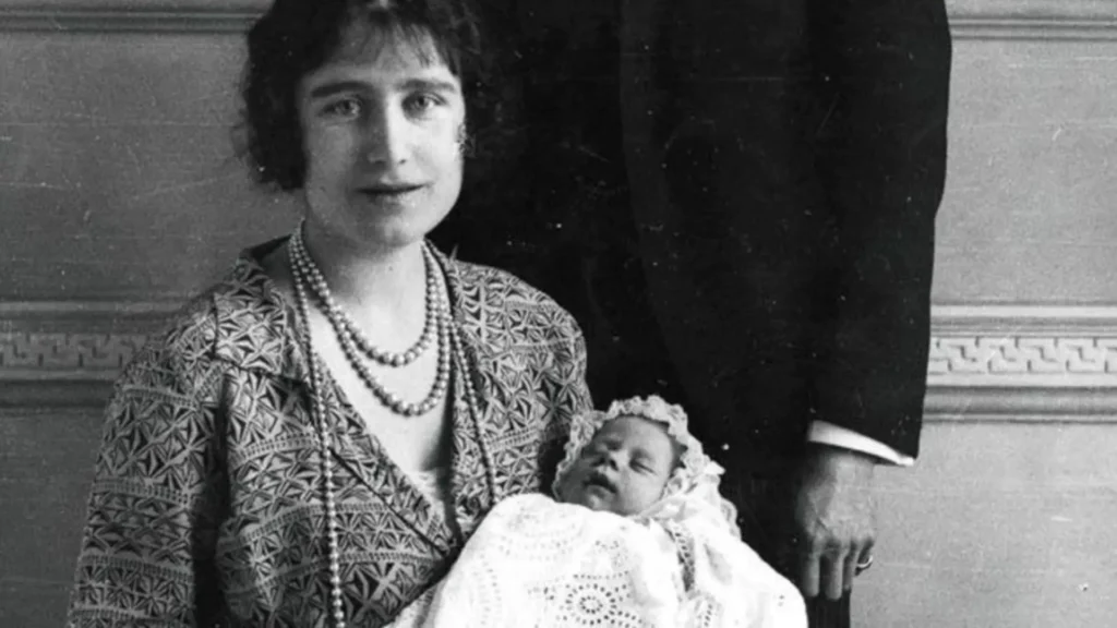 ¡Desvelado el secreto mejor guardado de Isabel II!