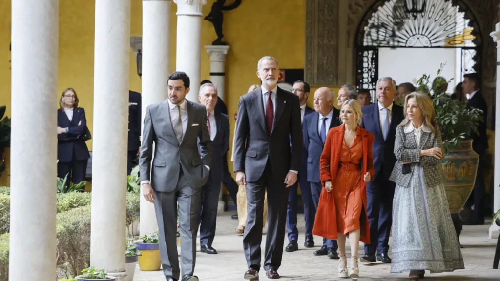 ¡Felipe VI y el reencuentro de los Alba en Sevilla!