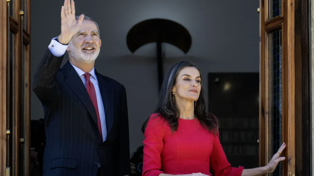 ¡Felipe y Letizia revolucionan Jaén con su presencia real!
