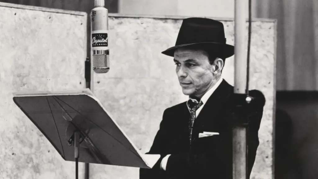 ¡Frank Sinatra y su revuelo en Torremolinos desvelado!