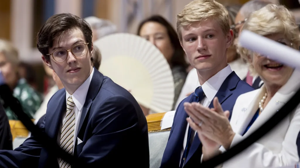 ¡Gabriel de Luxemburgo: El Príncipe Prohibido despunta a los 20!