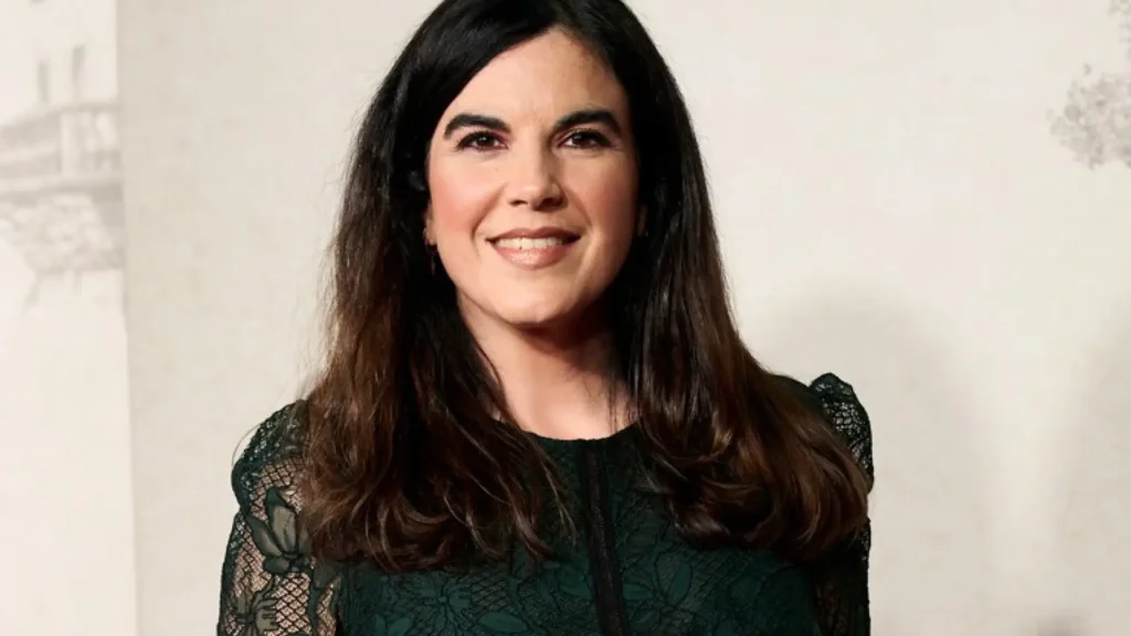 Joanna Ivars Regresa al Escenario del Escándalo