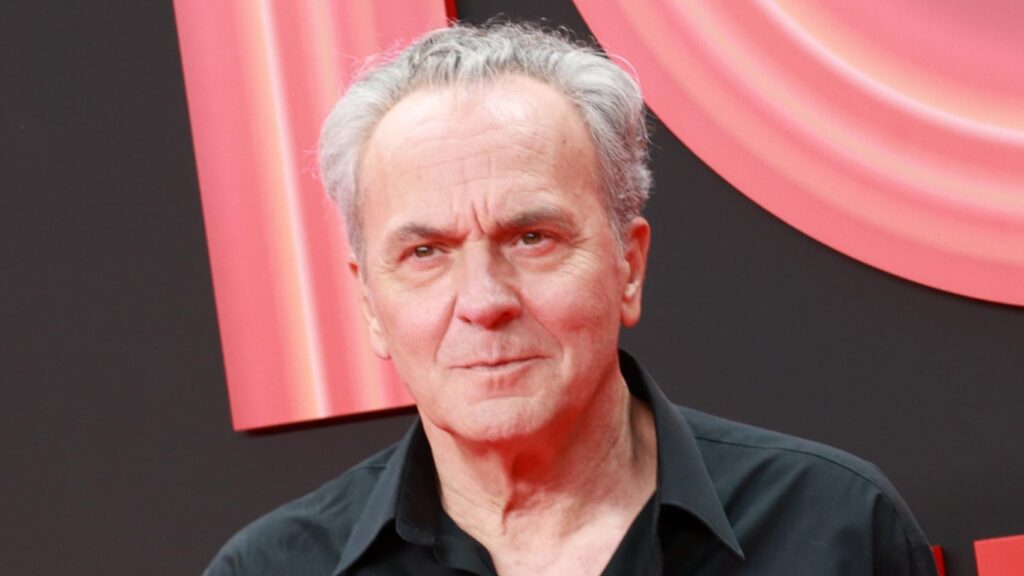 José Coronado conquista China: ¡tan icónico como Mario Casas!