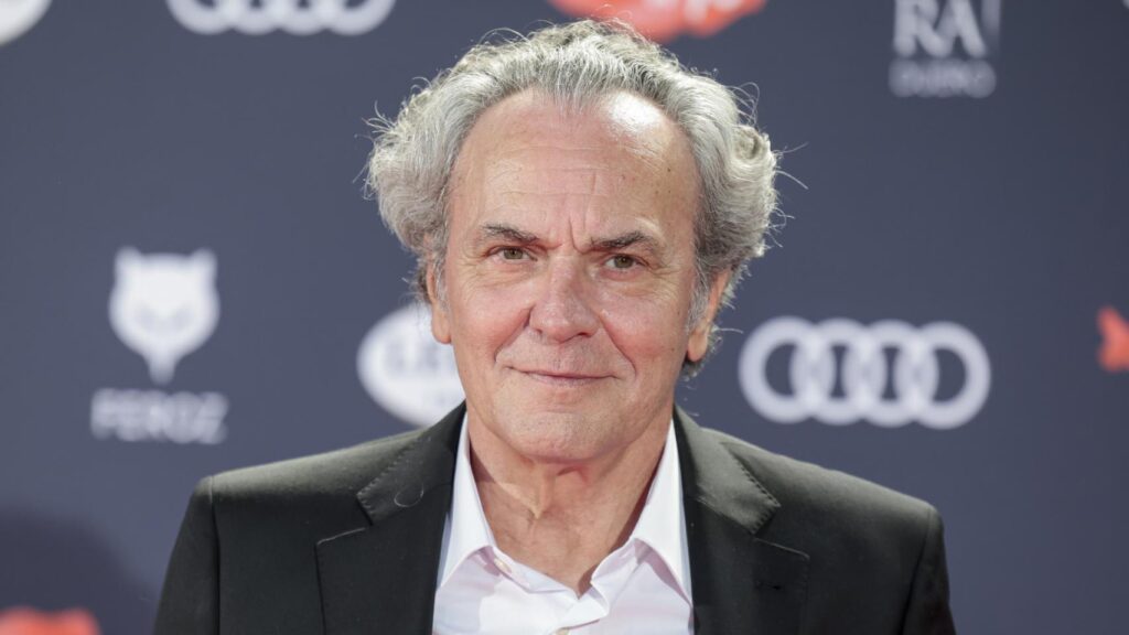 José Coronado desvela su fórmula secreta para un vida zen (¡y sin gimnasio!)