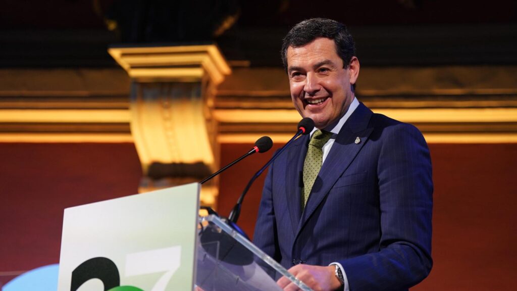 ¡Juanma Moreno se lanza a la televisión! Su visita a ‘El Hormiguero’ enciende los rumores