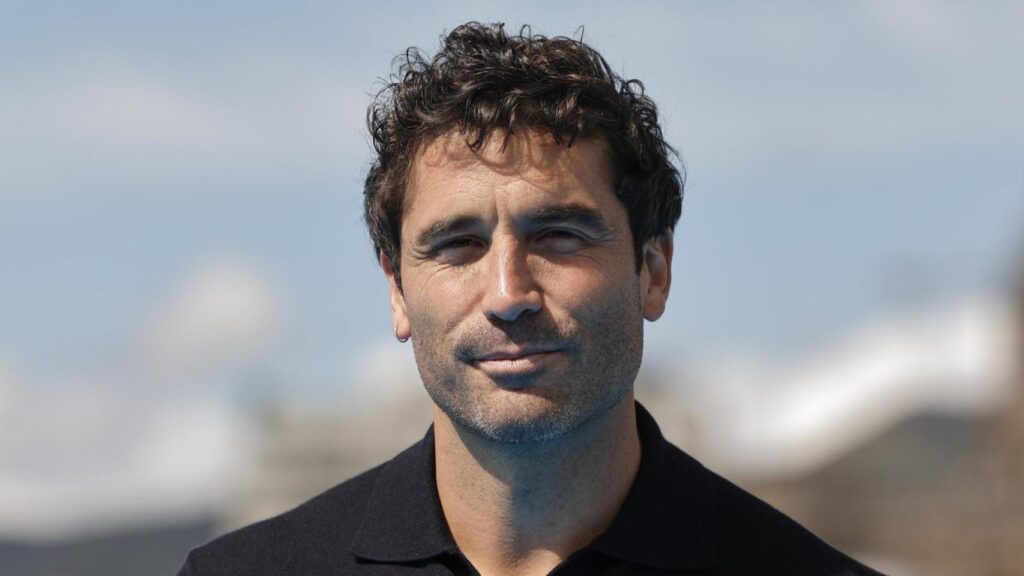 Álex García, ¡vuelve y levanta pasiones en Málaga!