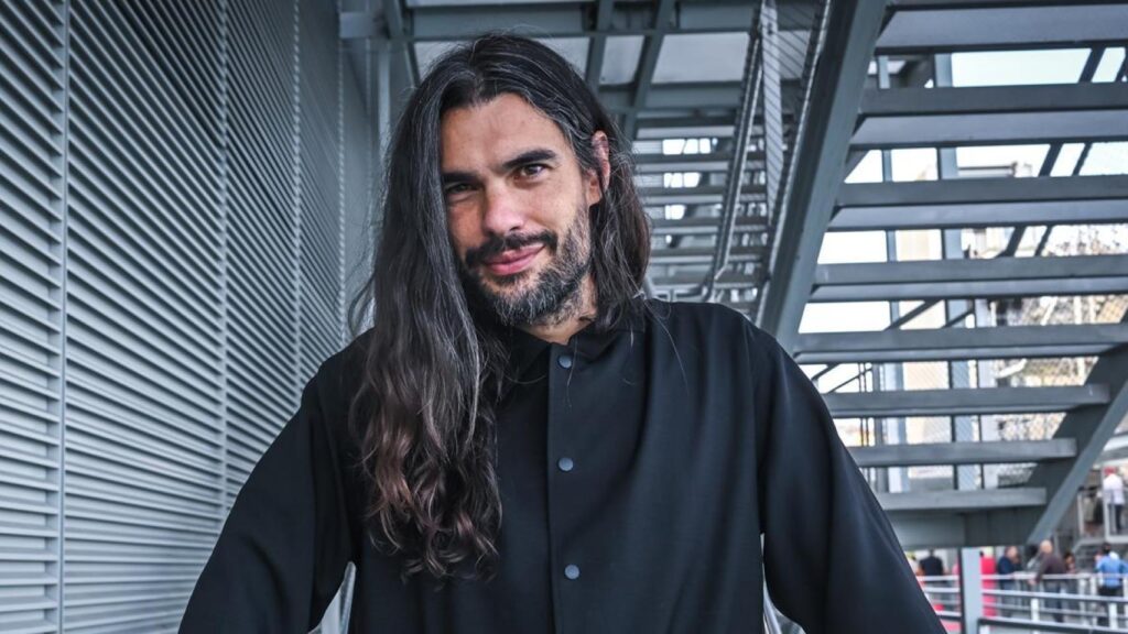 ¡Óliver Laxe y sus Secretos de Aldea que Te Dejarán Muerto de Curiosidad!