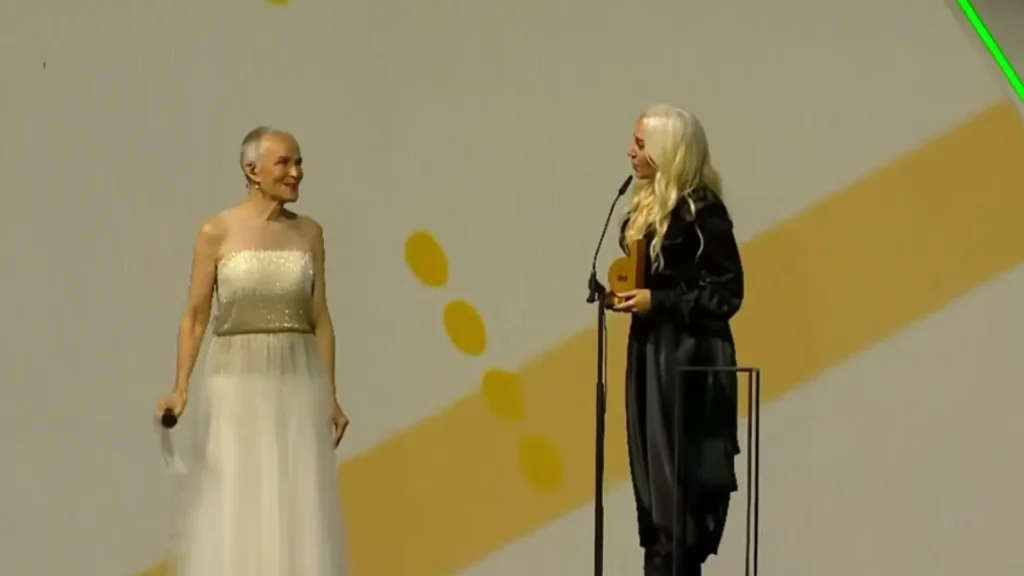 ¡Mónica Naranjo sorprende a Antonia San Juan con un gesto inolvidable!