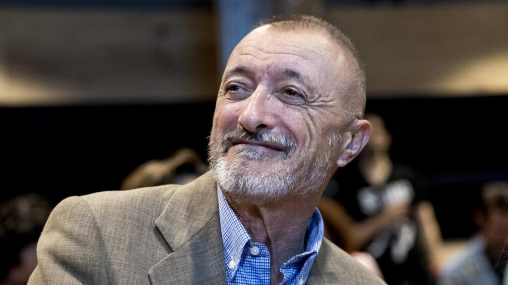 ¡Pérez-Reverte se sincera sobre su infancia sin tele!