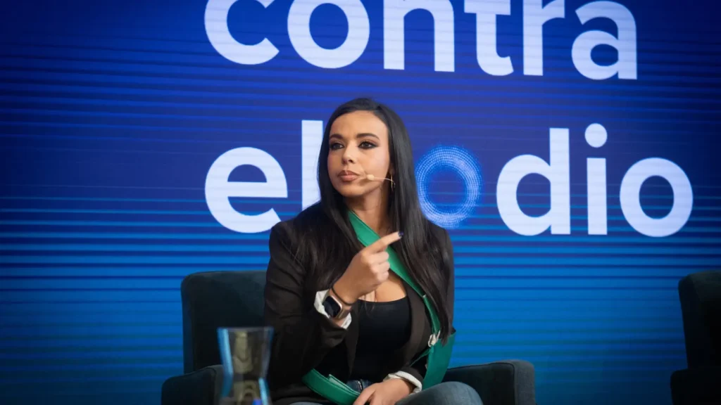 ¡Santaolalla rompe su silencio: adiós a ‘En boca de todos’!