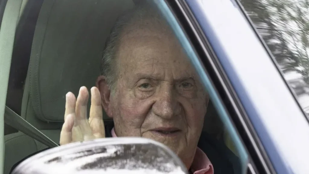 ¿Qué hace el Rey Juan Carlos en Sevilla esta Semana Santa?
