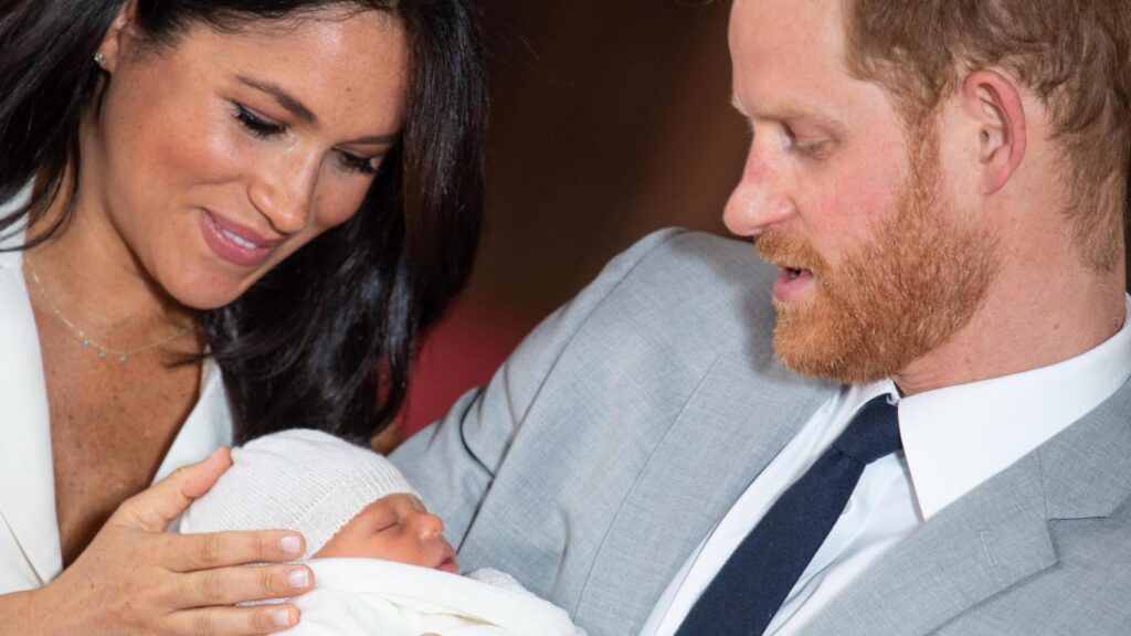 ¿Por qué el príncipe Harry se sintió desconectado como padre?